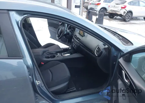 2015 Mazda Mazda3 I Sport z USA, uszkodzony, nr VIN 3MZBM1U72FM230569